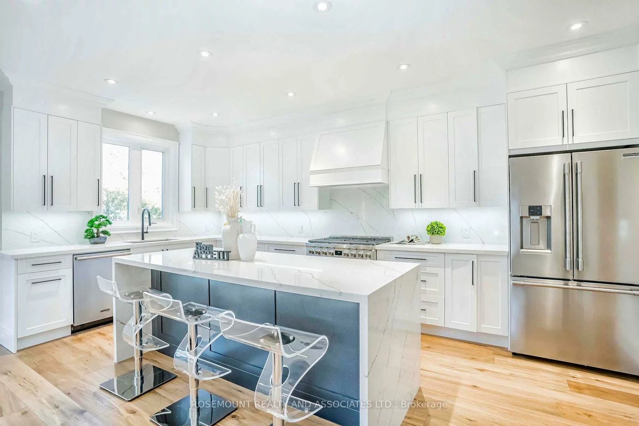 37, Radlett, Alderwood, Toronto