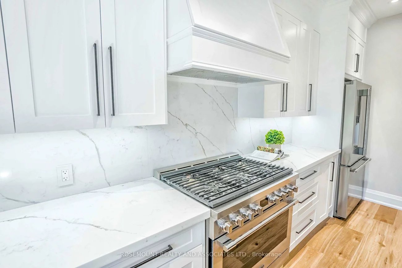 37, Radlett, Alderwood, Toronto