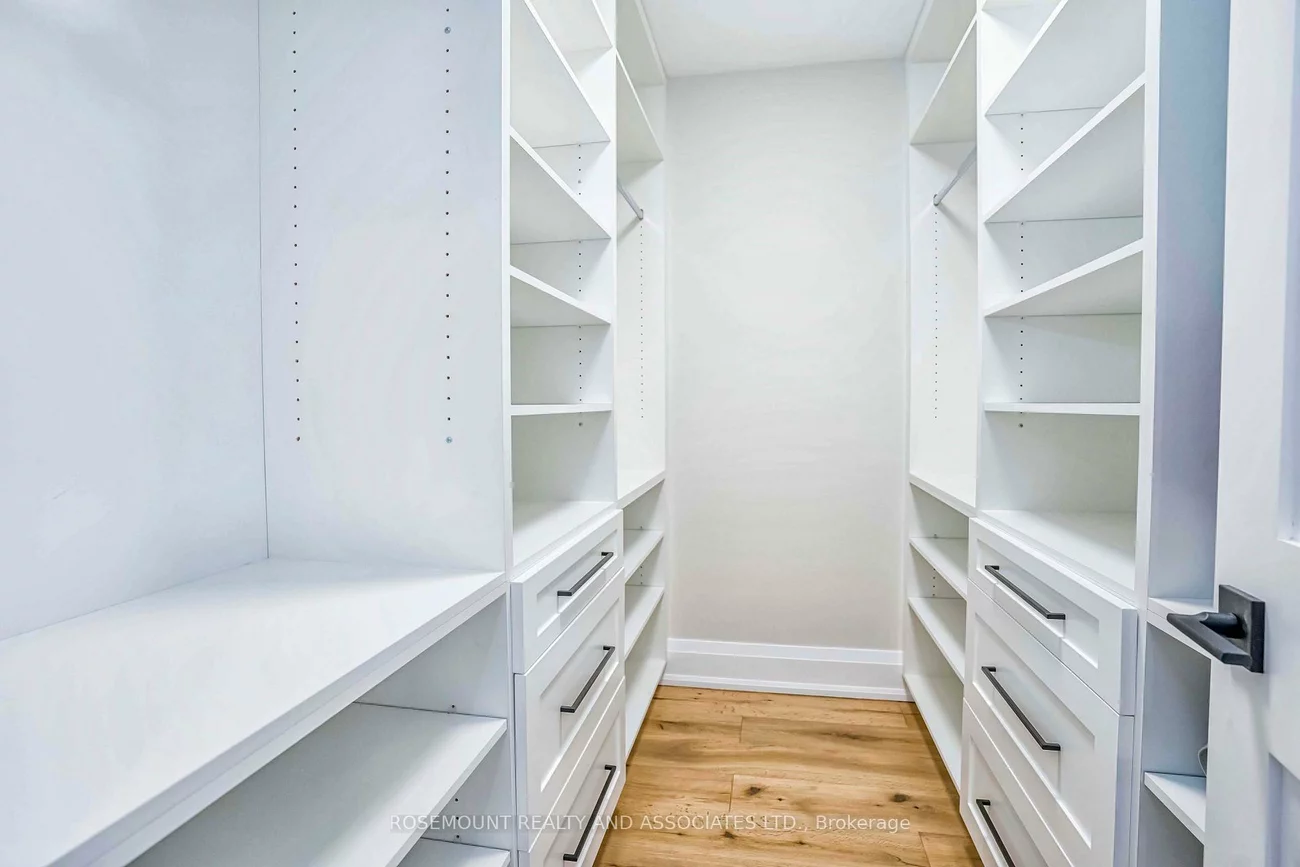 37, Radlett, Alderwood, Toronto