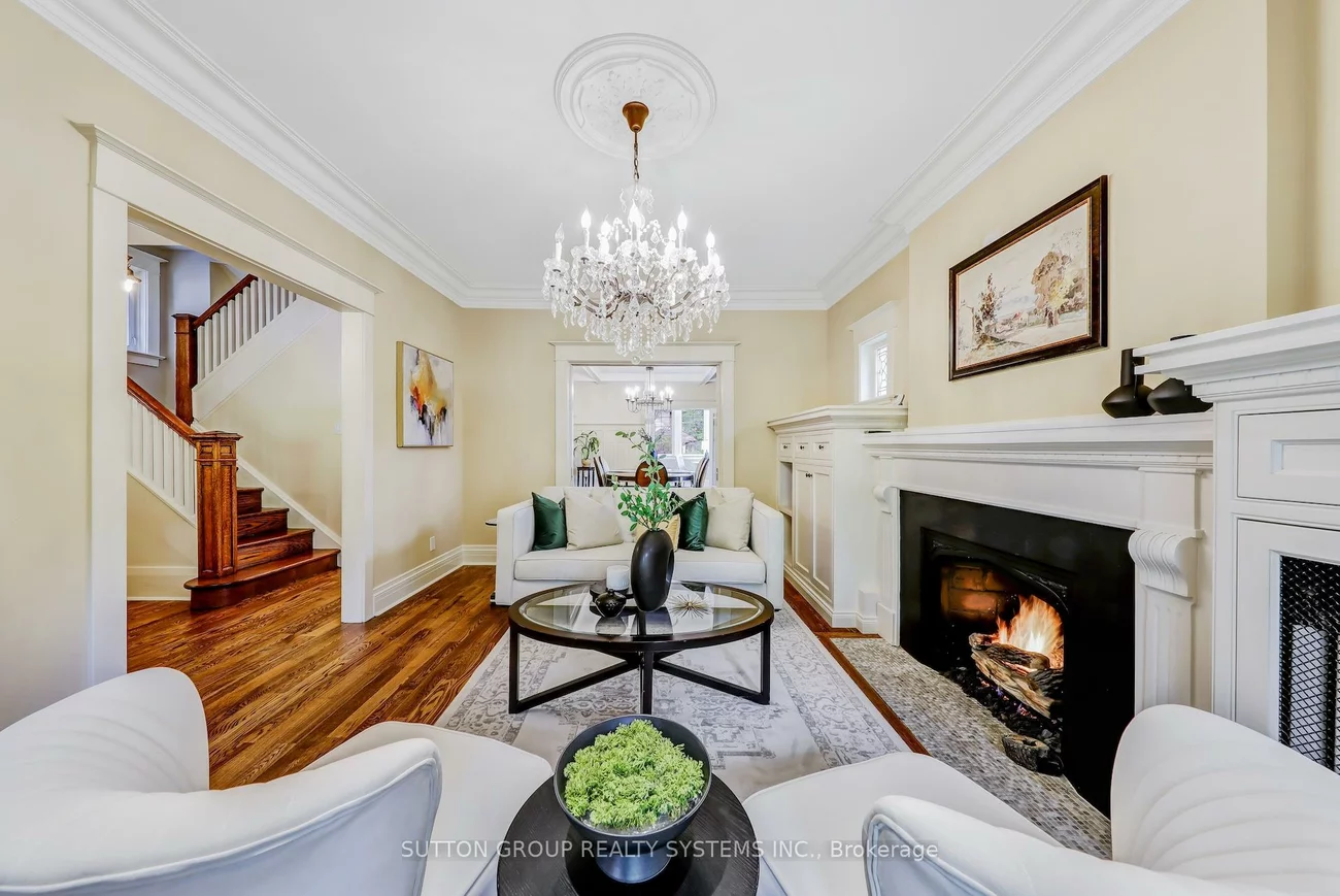 218, Glendonwynne, High Park North, Toronto