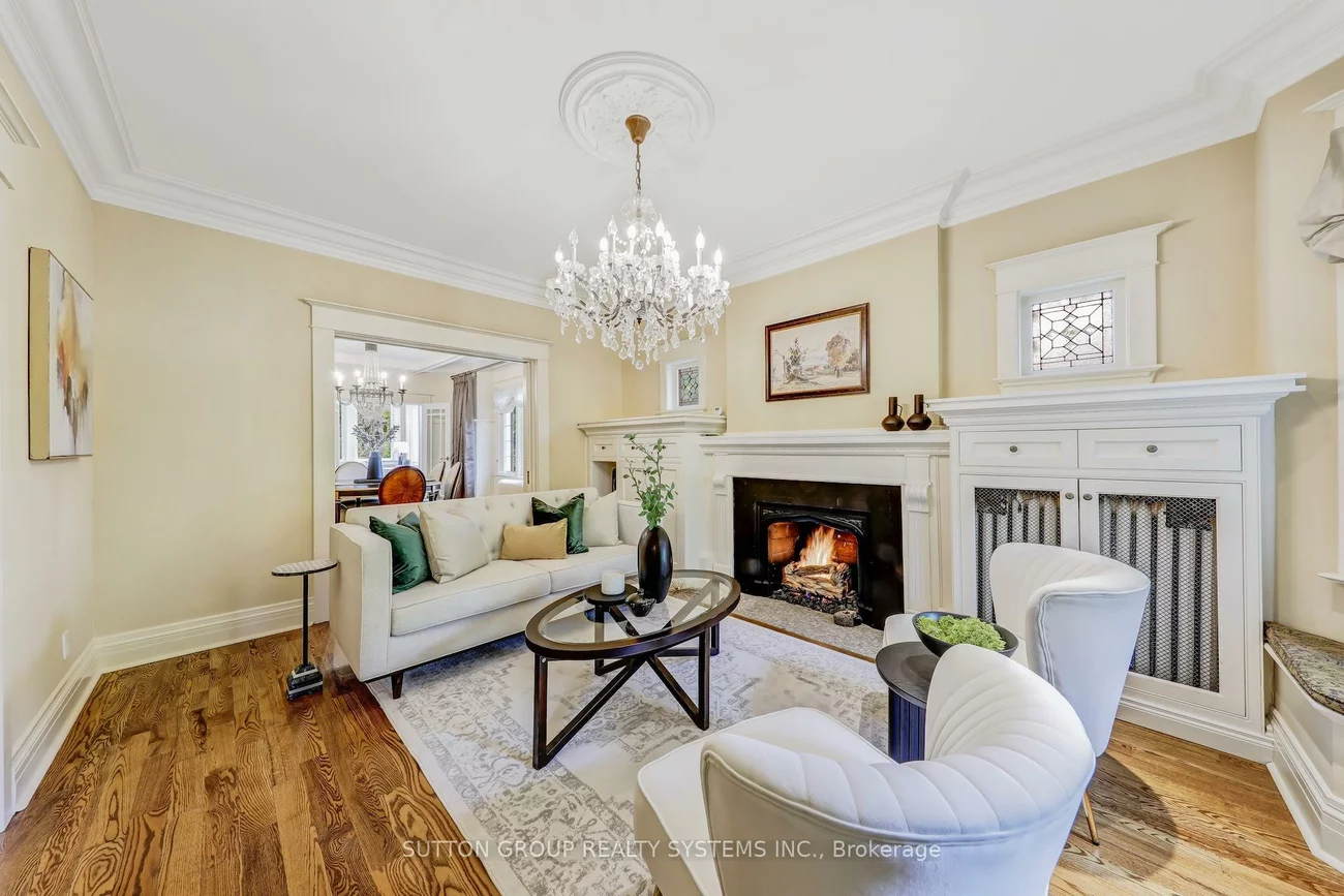 218, Glendonwynne, High Park North, Toronto