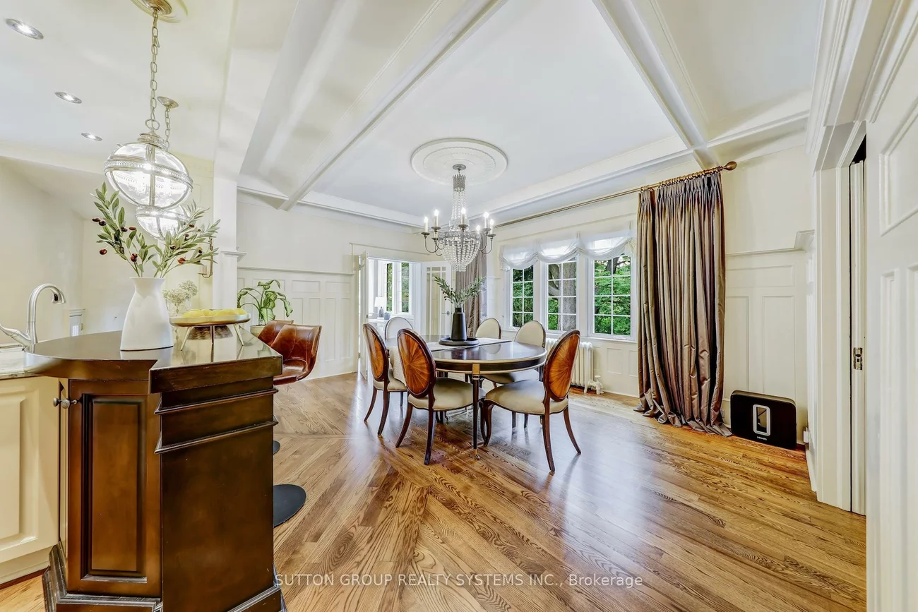 218, Glendonwynne, High Park North, Toronto