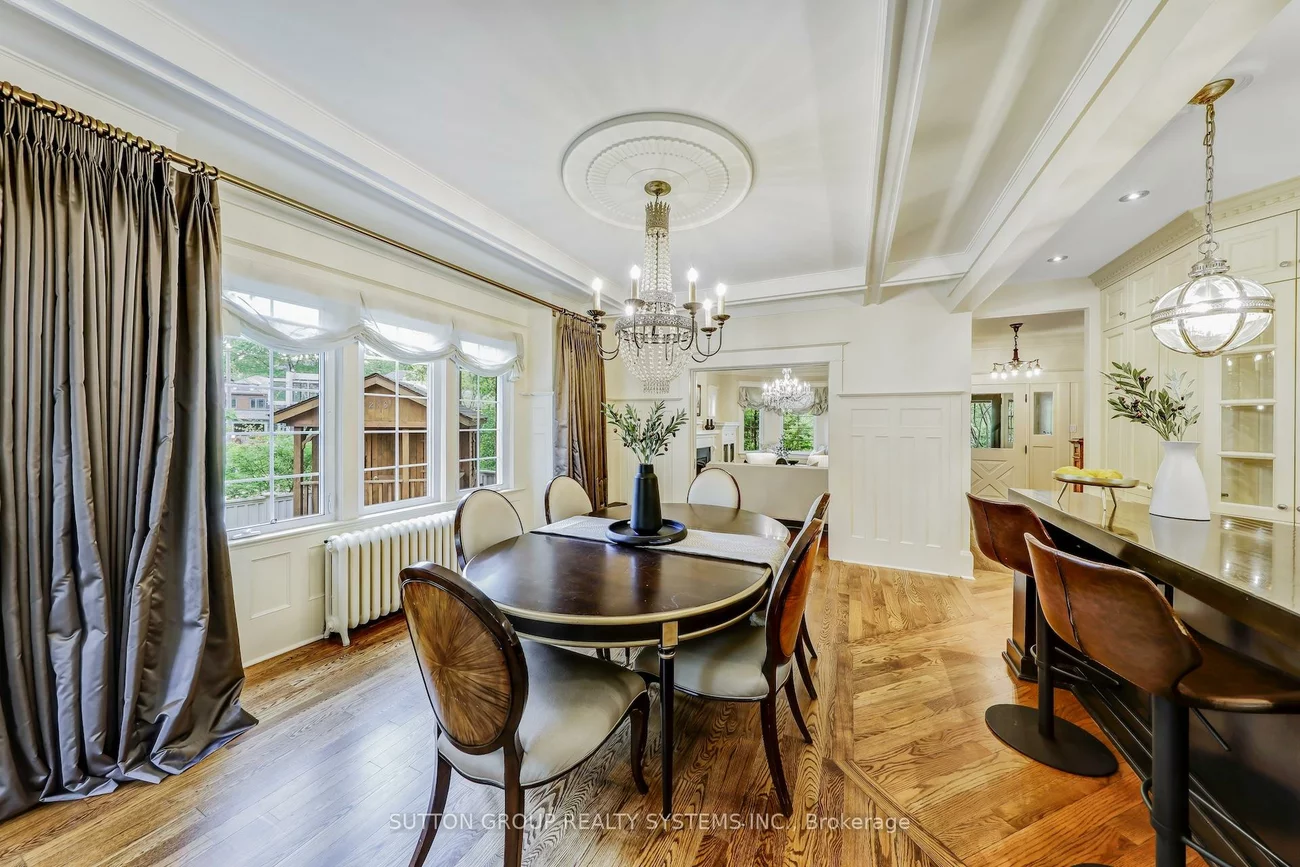 218, Glendonwynne, High Park North, Toronto