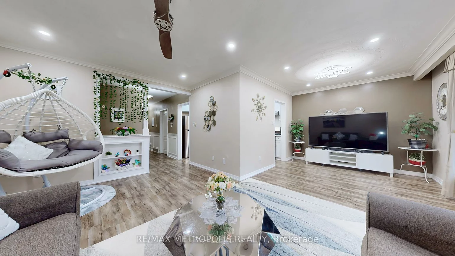 65, Alhart, Thistletown-Beaumonde Heights, Toronto