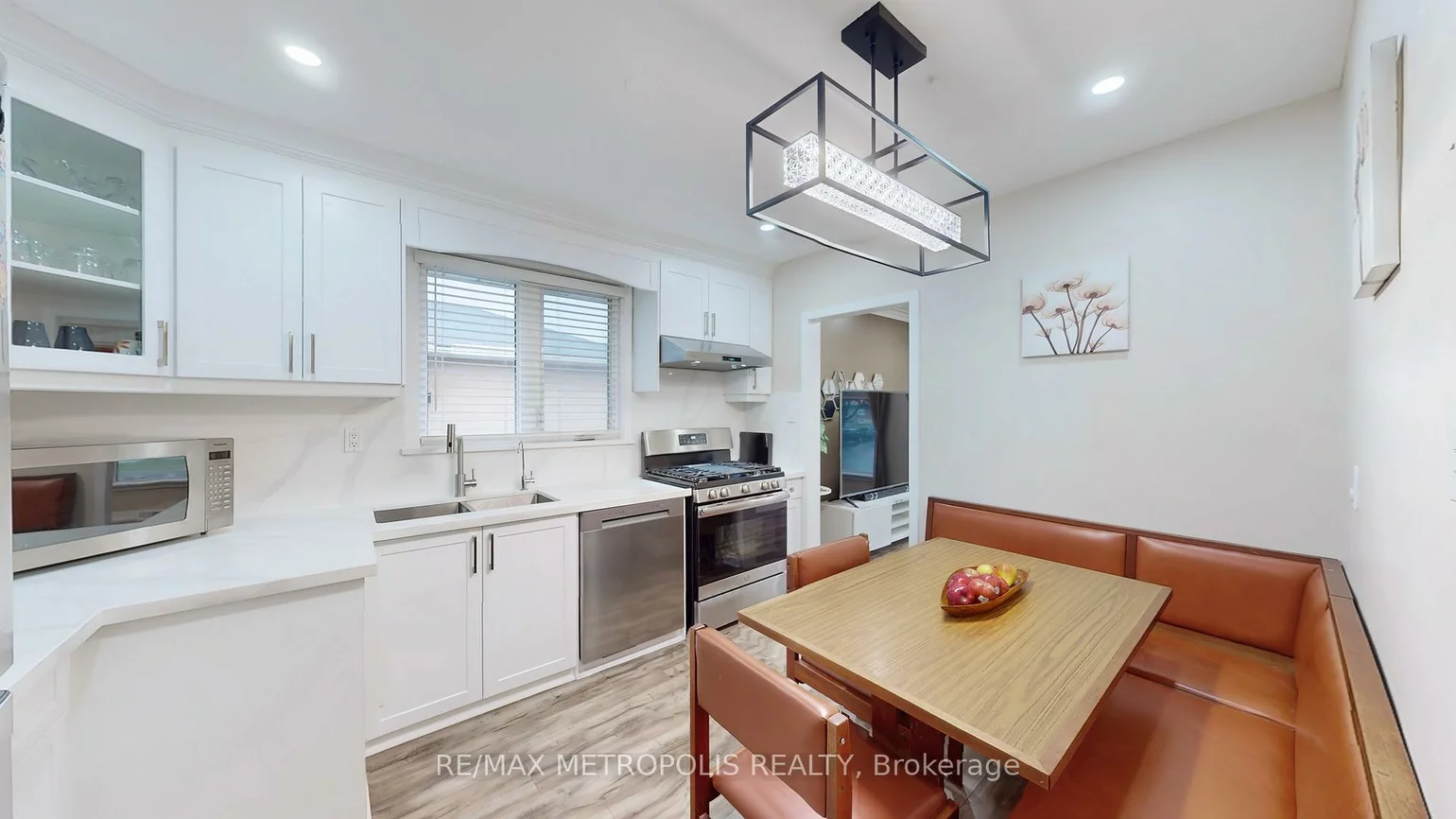 65, Alhart, Thistletown-Beaumonde Heights, Toronto
