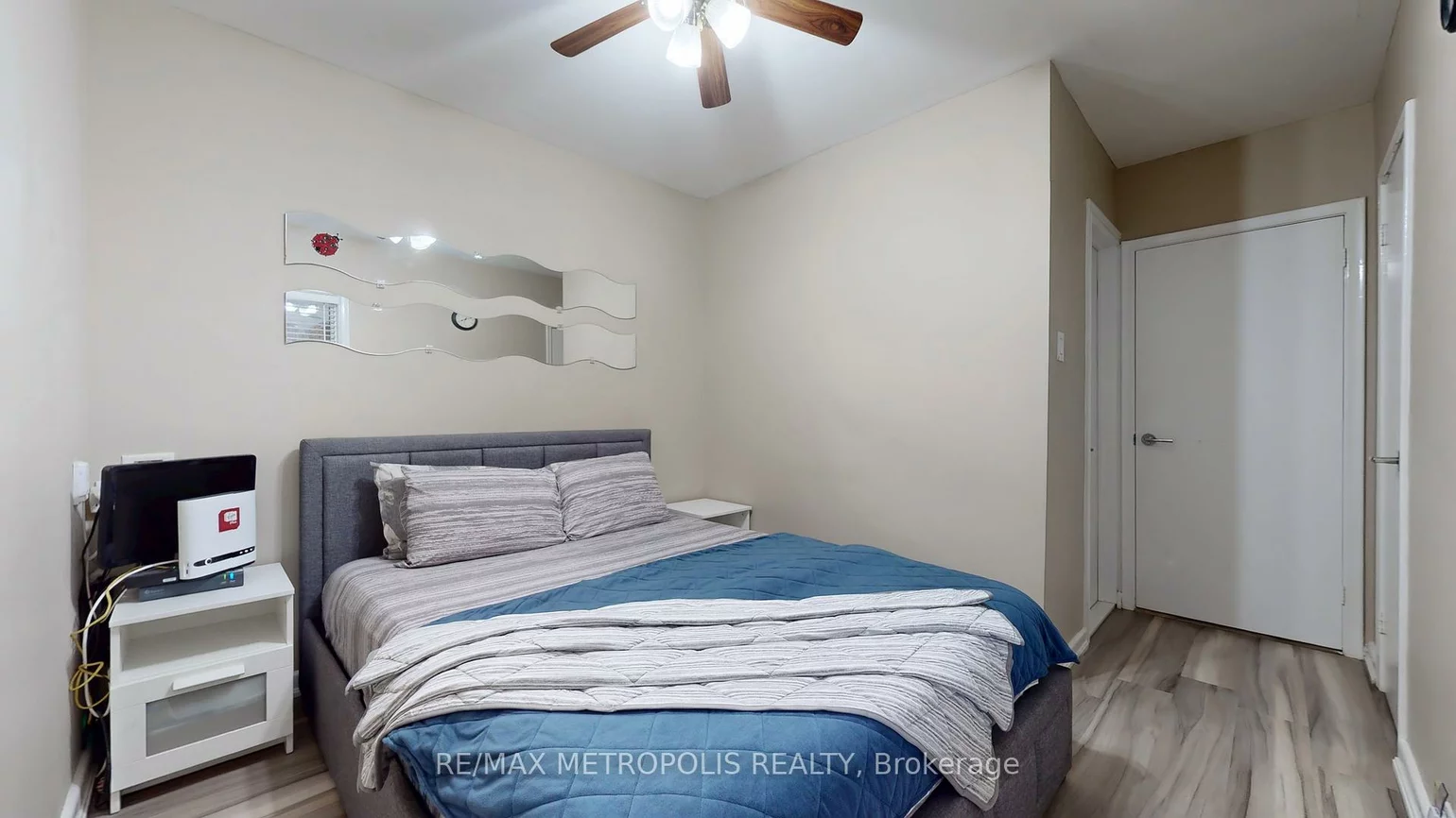 65, Alhart, Thistletown-Beaumonde Heights, Toronto