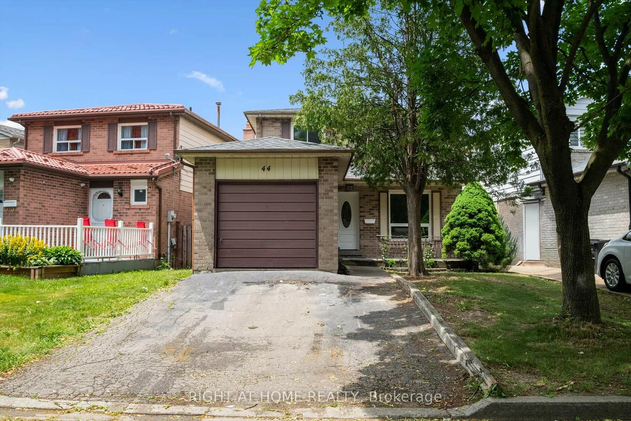 44, Autumn Glen, West Humber-Clairville, Toronto