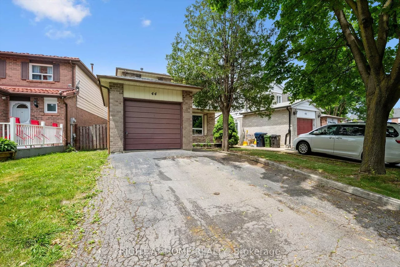 44, Autumn Glen, West Humber-Clairville, Toronto
