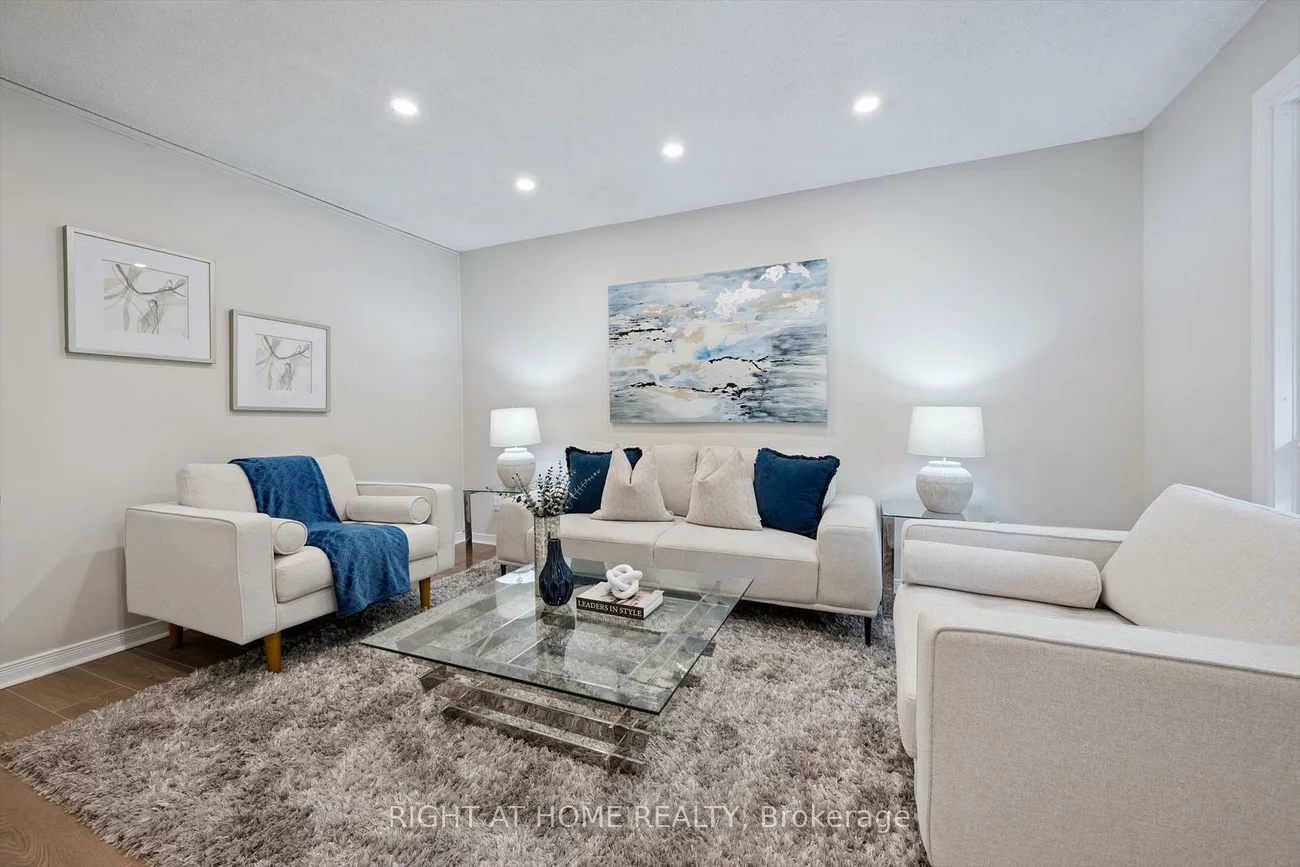 44, Autumn Glen, West Humber-Clairville, Toronto