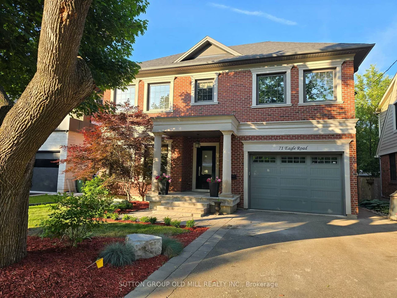 71, Eagle, Stonegate-Queensway, Toronto