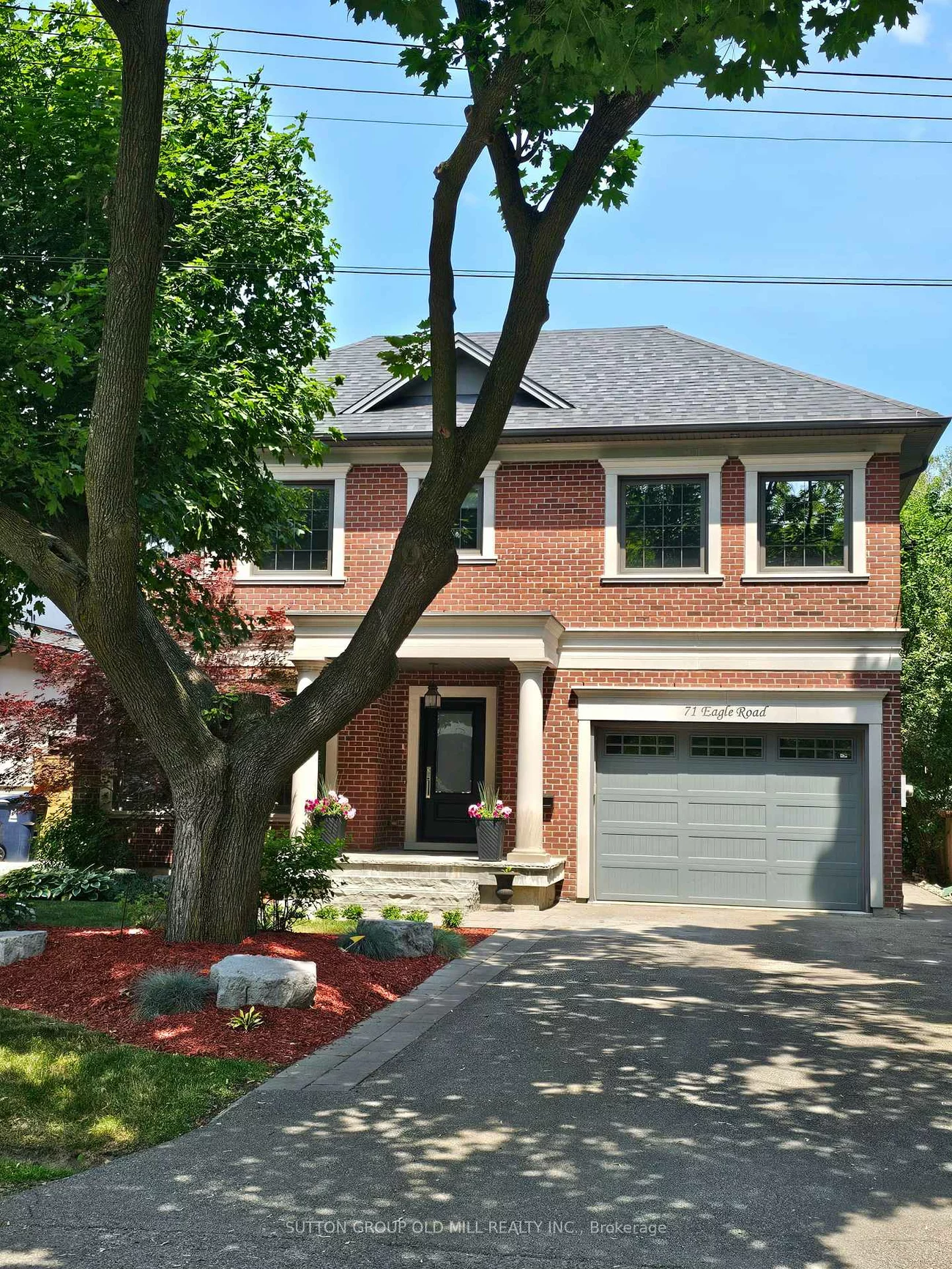 71, Eagle, Stonegate-Queensway, Toronto