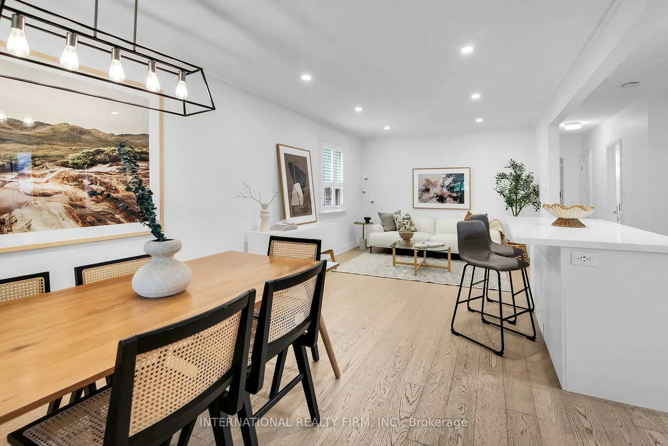 76A, Gort, Alderwood, Toronto