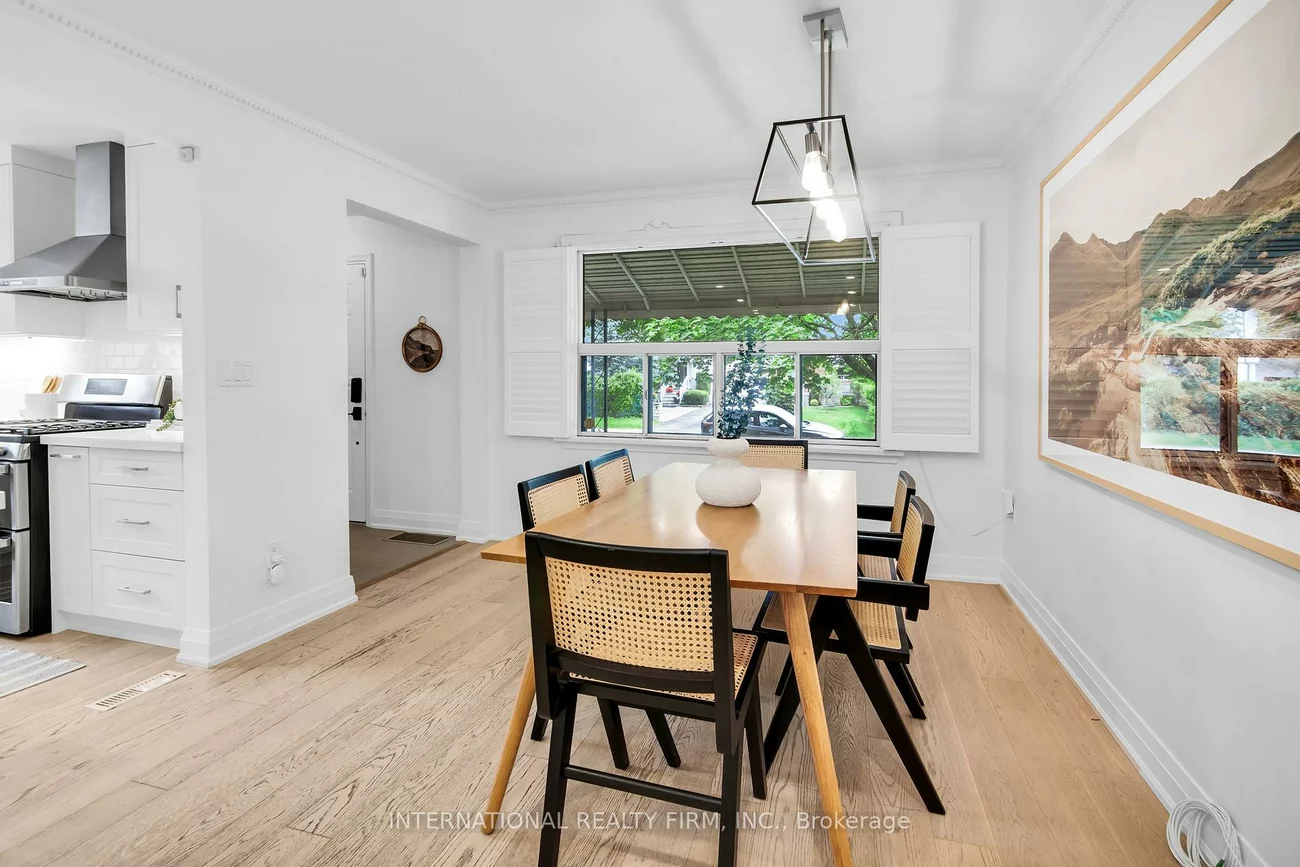 76A, Gort, Alderwood, Toronto