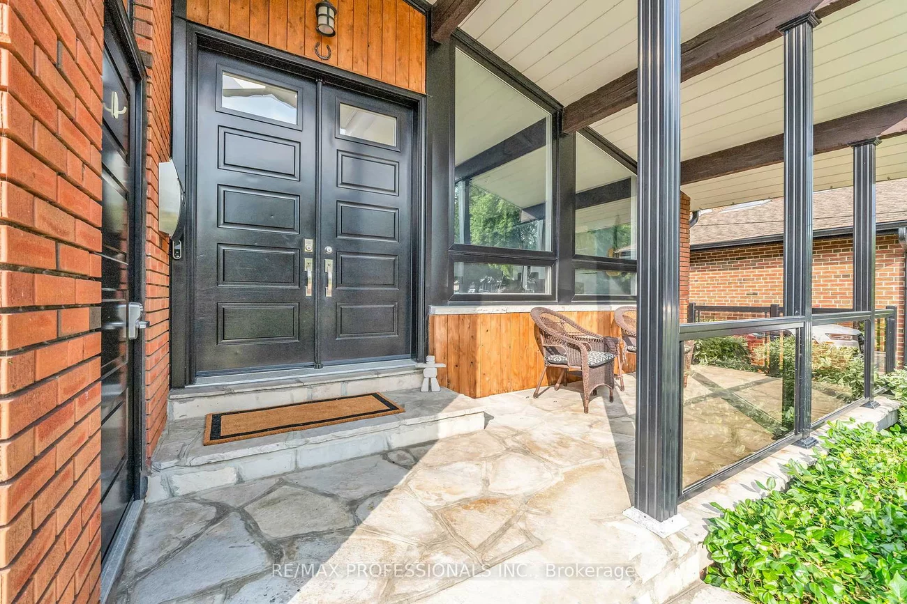 53, Decarie, Eringate-Centennial-West Deane, Toronto
