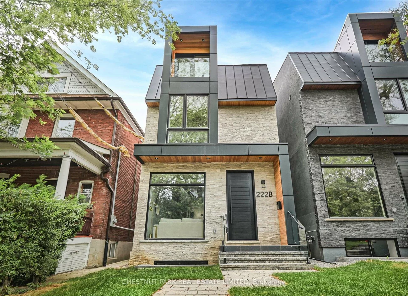 222B, Pearson, High Park-Swansea, Toronto