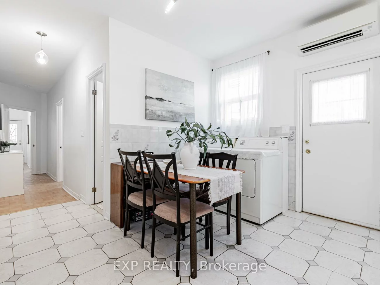 150, Edwin, Dovercourt-Wallace Emerson-Junction, Toronto