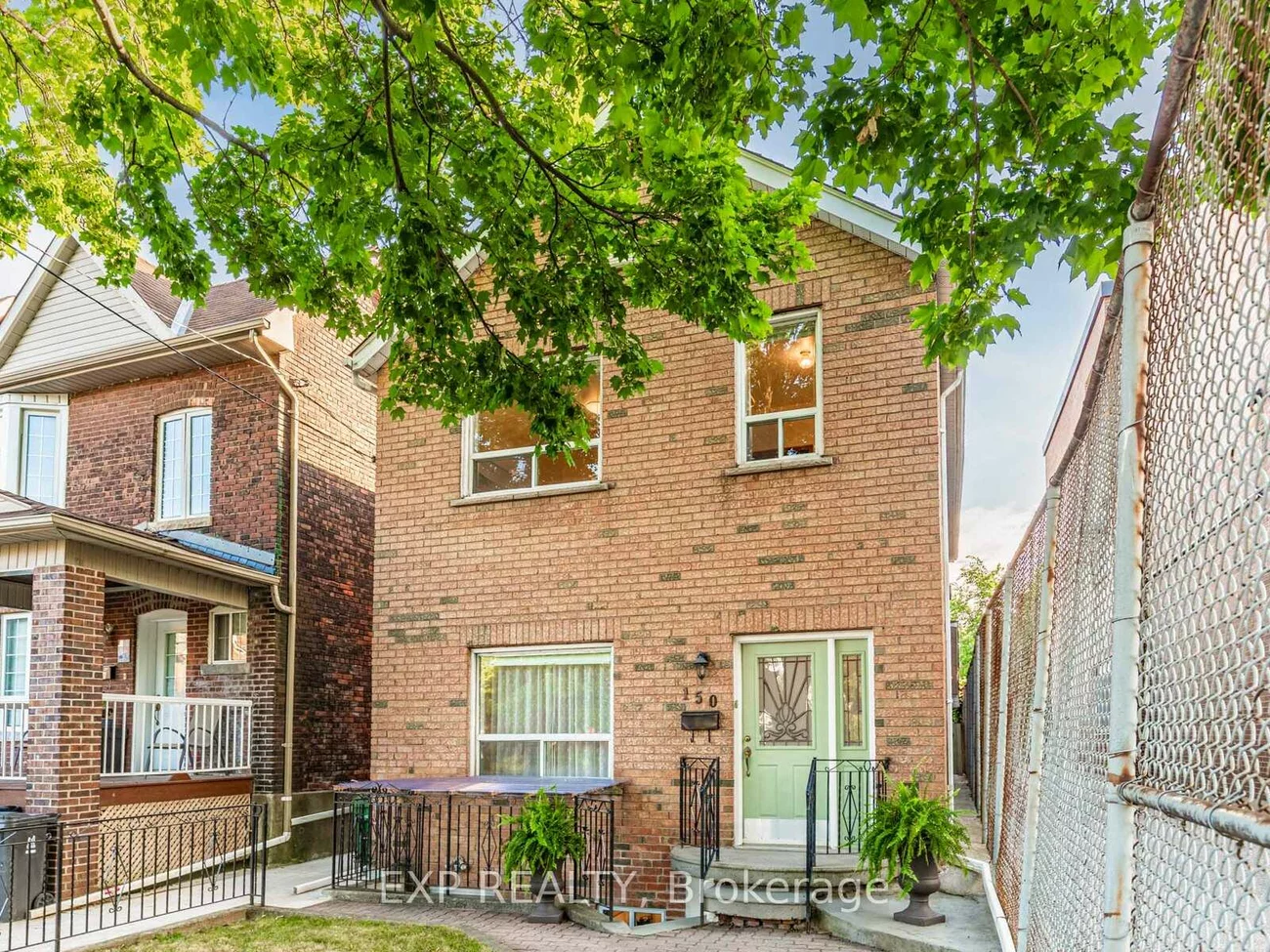150, Edwin, Dovercourt-Wallace Emerson-Junction, Toronto