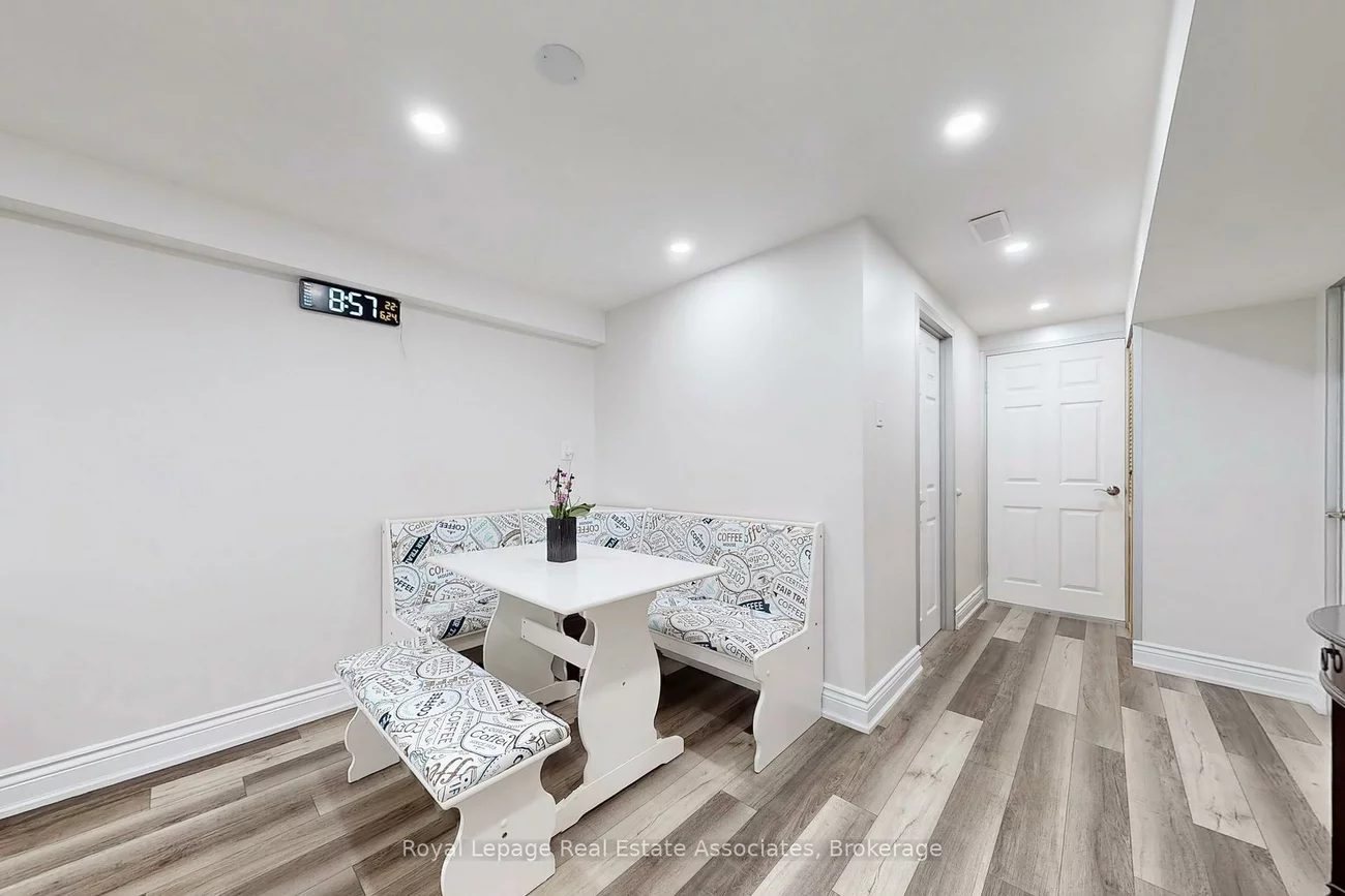 68, Vanguard, Islington-City Centre West, Toronto