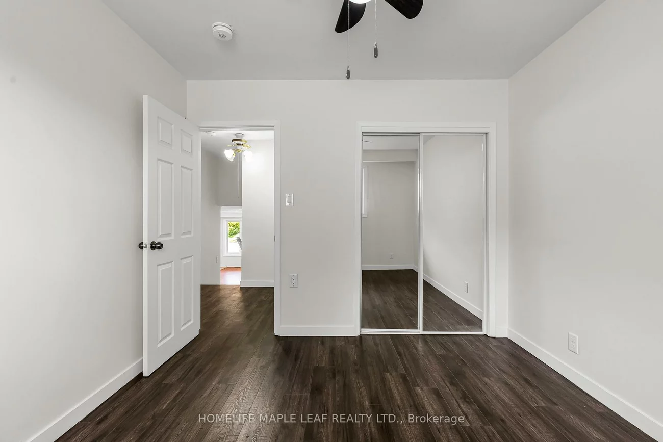 22, Vange, Mount Olive-Silverstone-Jamestown, Toronto