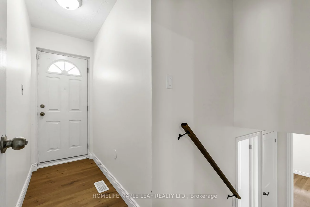 22, Vange, Mount Olive-Silverstone-Jamestown, Toronto