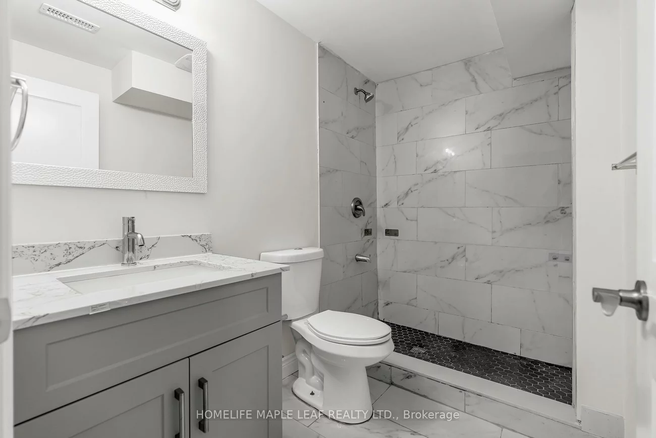 22, Vange, Mount Olive-Silverstone-Jamestown, Toronto