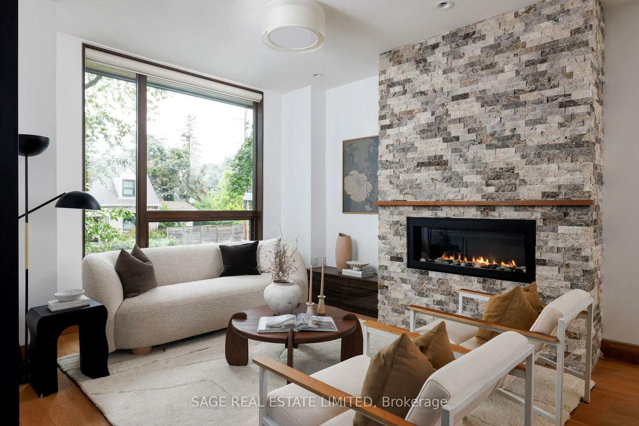 5, Bermuda, Stonegate-Queensway, Toronto