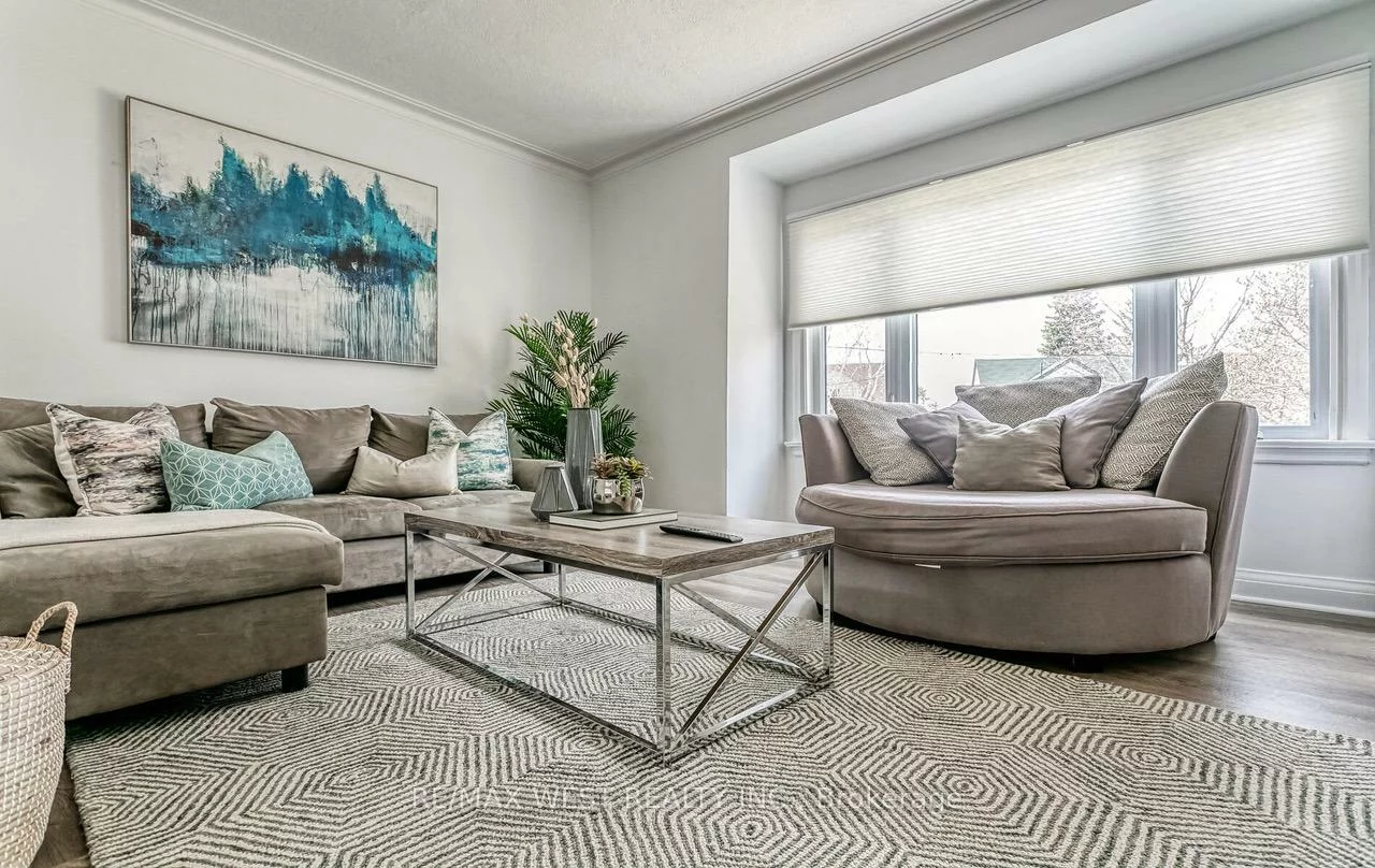 3, Greenacres, Beechborough-Greenbrook, Toronto