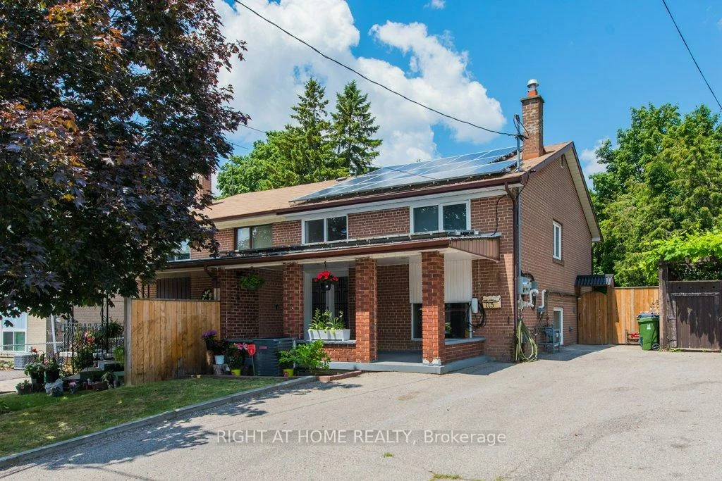 115, St Lucie, Humbermede, Toronto