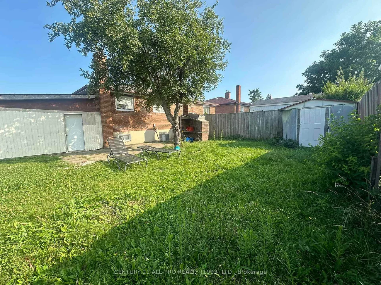84, Goldsboro, Humber Summit, Toronto
