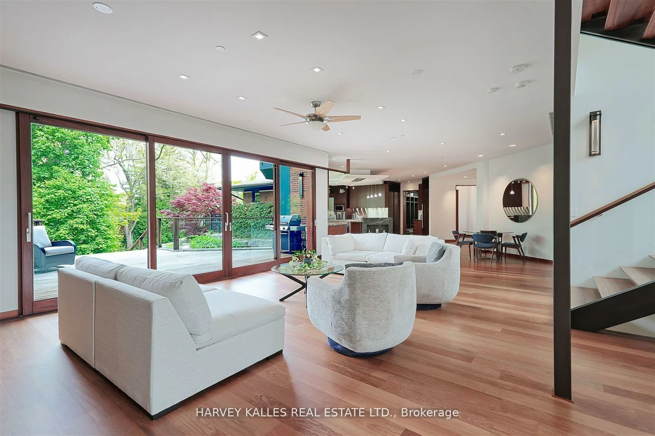 89, Kingsway, Kingsway South, Toronto