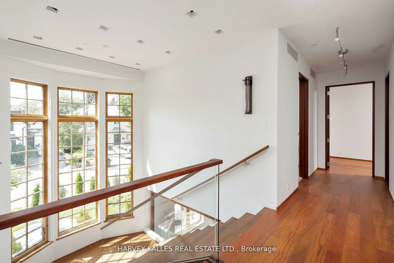 89, Kingsway, Kingsway South, Toronto