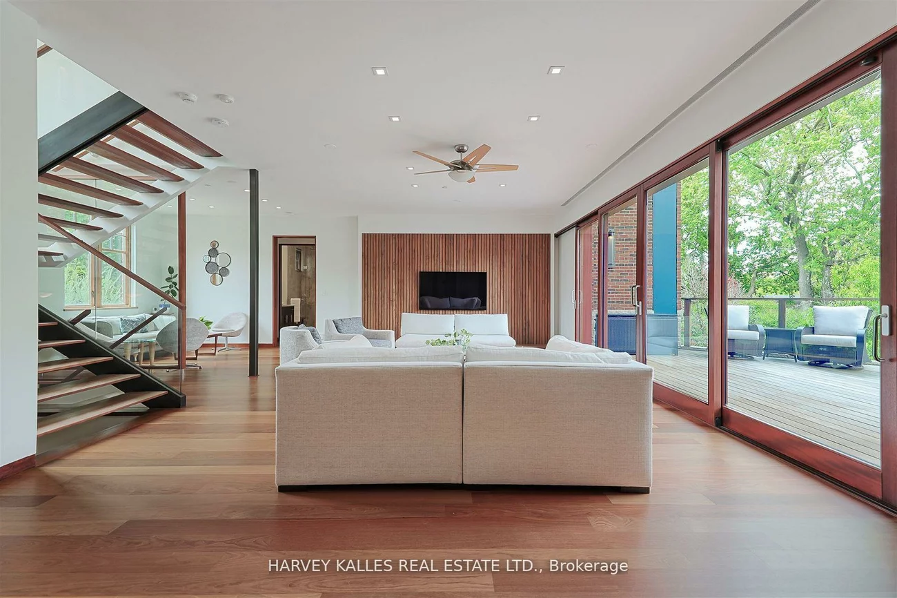 89, Kingsway, Kingsway South, Toronto
