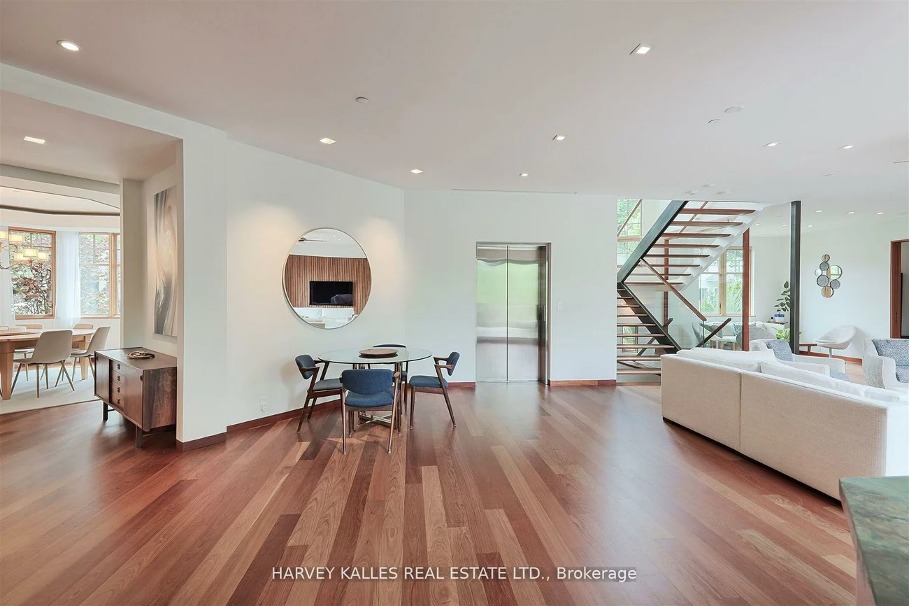 89, Kingsway, Kingsway South, Toronto