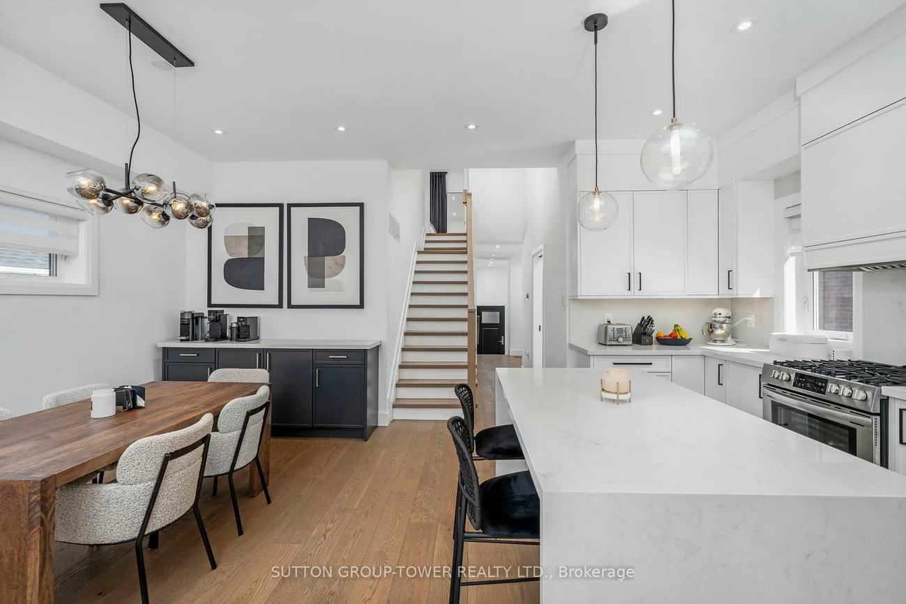 560, Glen Park, Yorkdale-Glen Park, Toronto