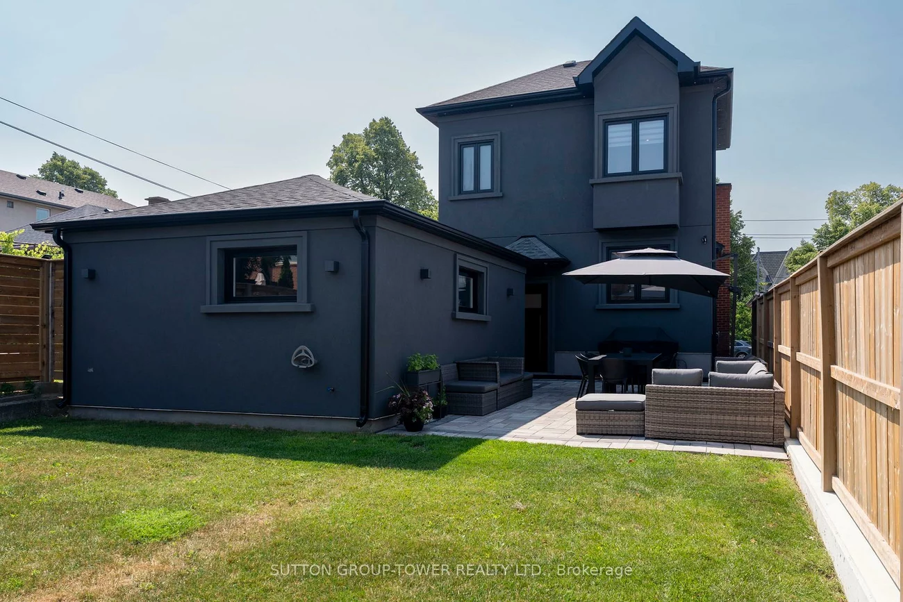 560, Glen Park, Yorkdale-Glen Park, Toronto