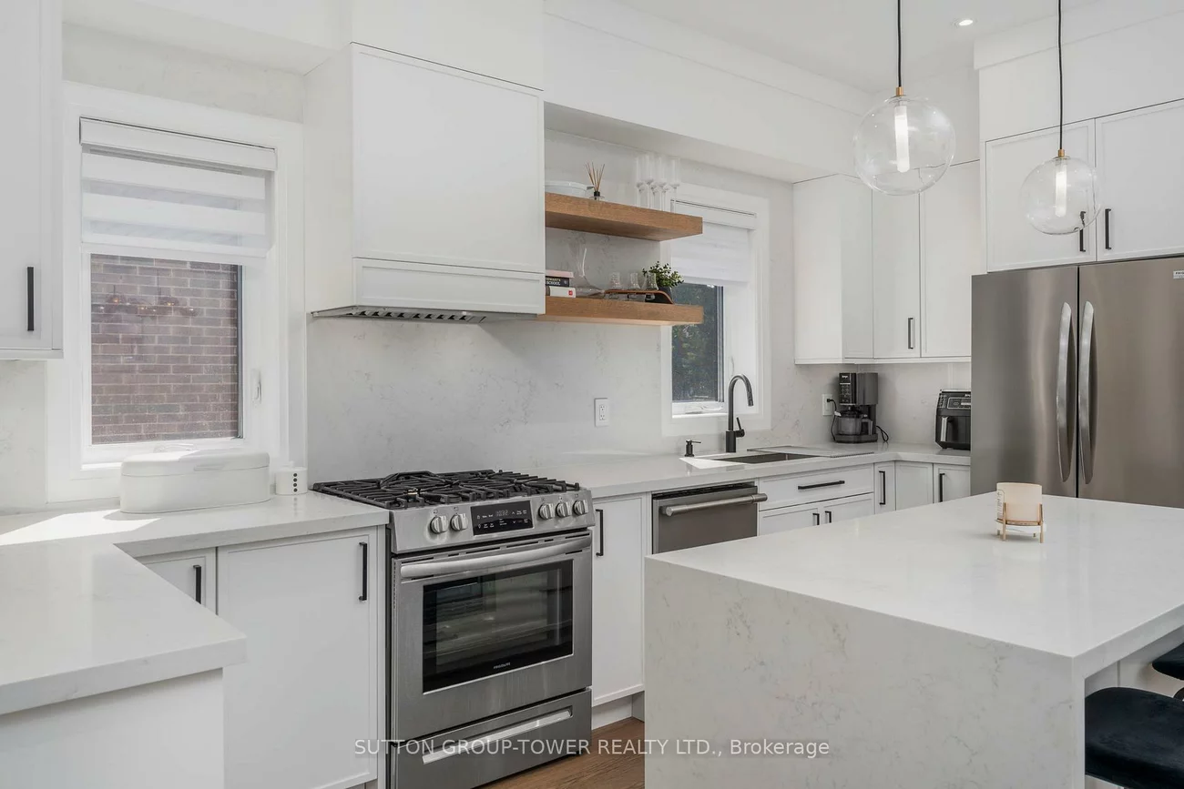 560, Glen Park, Yorkdale-Glen Park, Toronto