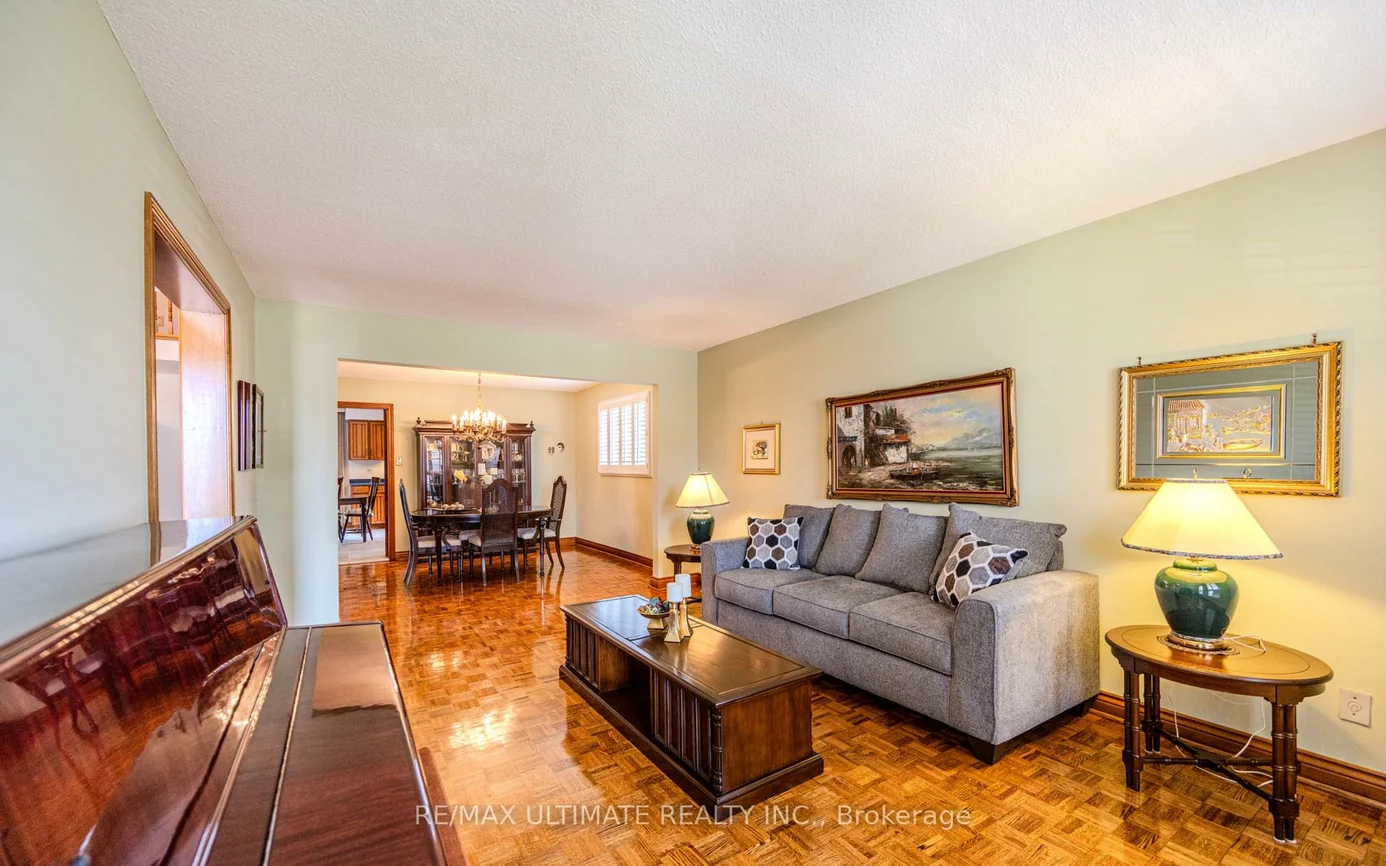 7, Marker, York University Heights, Toronto