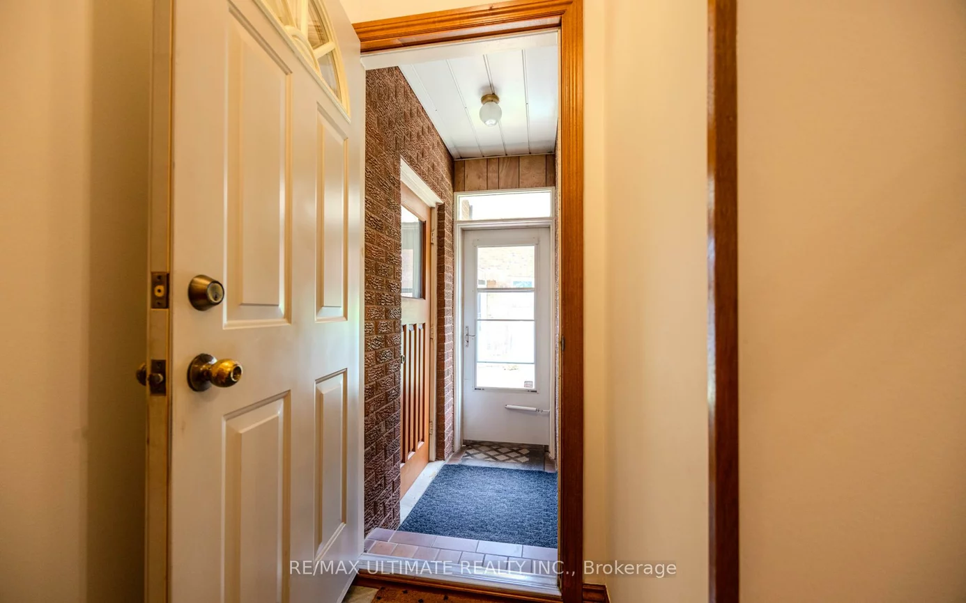 7, Marker, York University Heights, Toronto