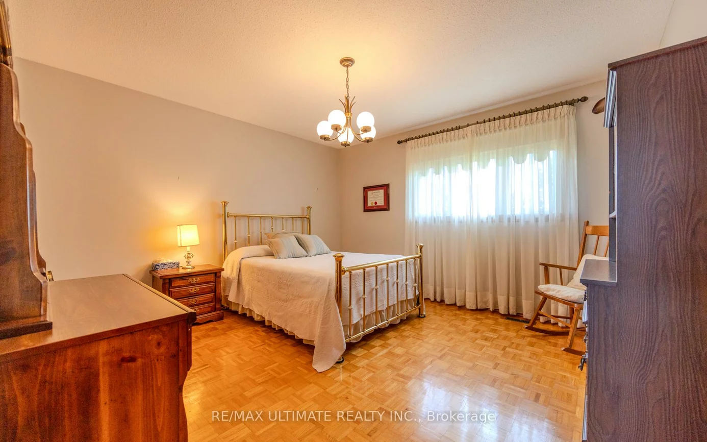7, Marker, York University Heights, Toronto