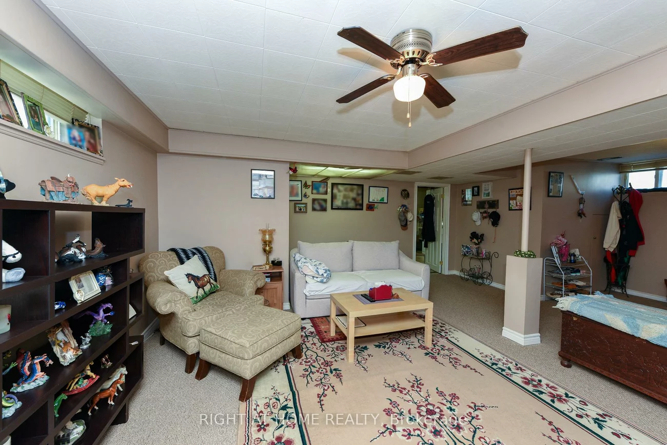 44, Birgitta, Eringate-Centennial-West Deane, Toronto
