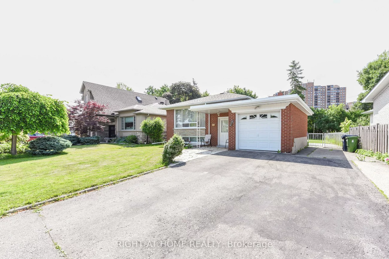 44, Birgitta, Eringate-Centennial-West Deane, Toronto