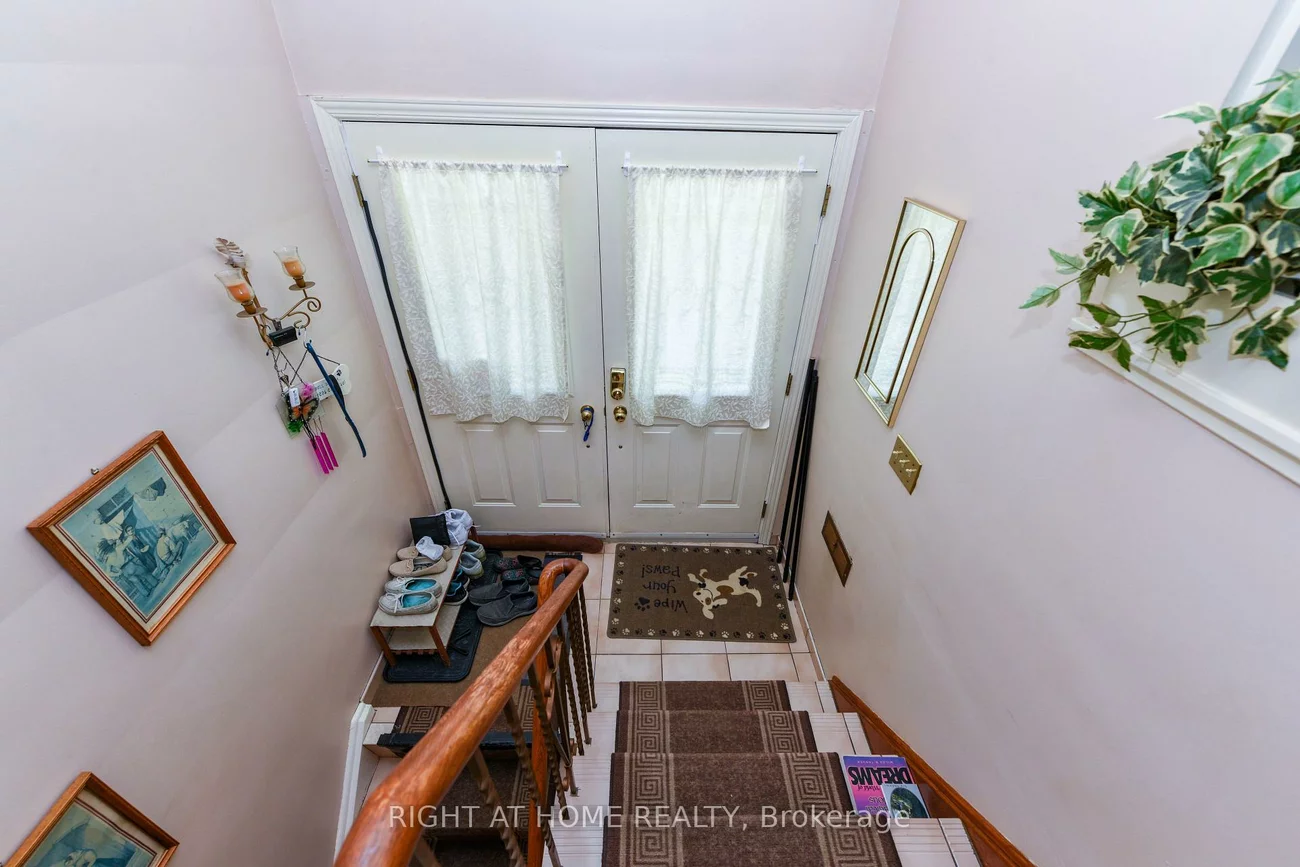 44, Birgitta, Eringate-Centennial-West Deane, Toronto