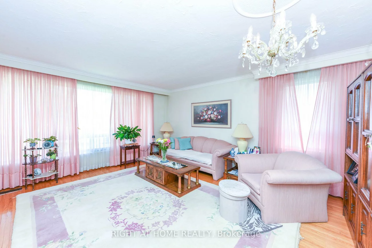 44, Birgitta, Eringate-Centennial-West Deane, Toronto