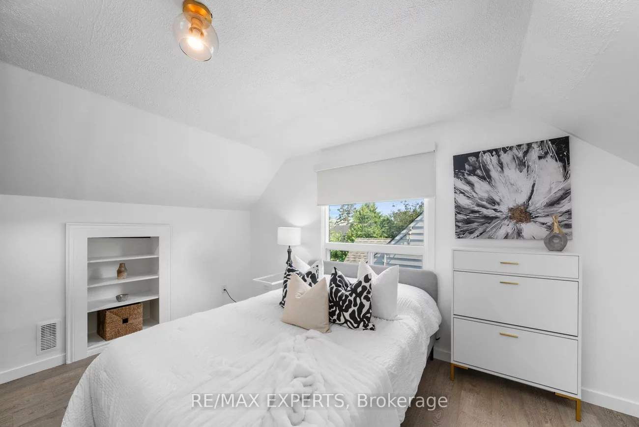 6, Mccallum, Stonegate-Queensway, Toronto