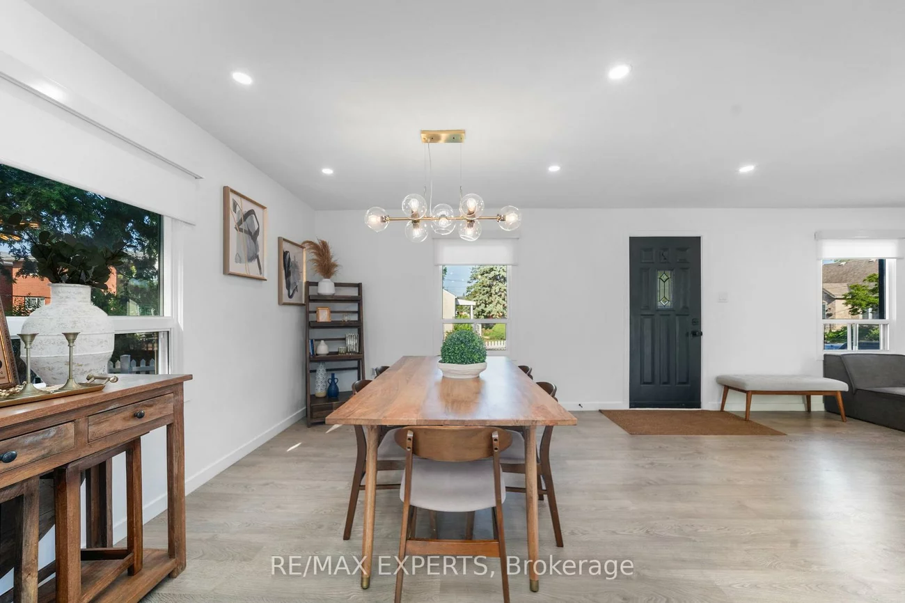 6, Mccallum, Stonegate-Queensway, Toronto