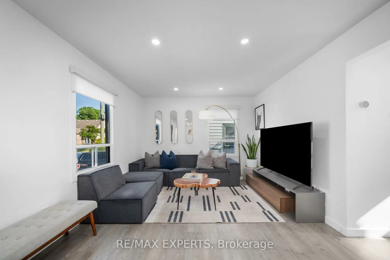 6, Mccallum, Stonegate-Queensway, Toronto