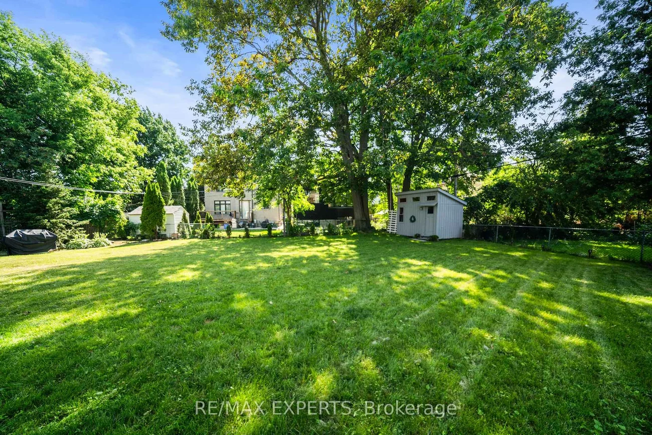 6, Mccallum, Stonegate-Queensway, Toronto
