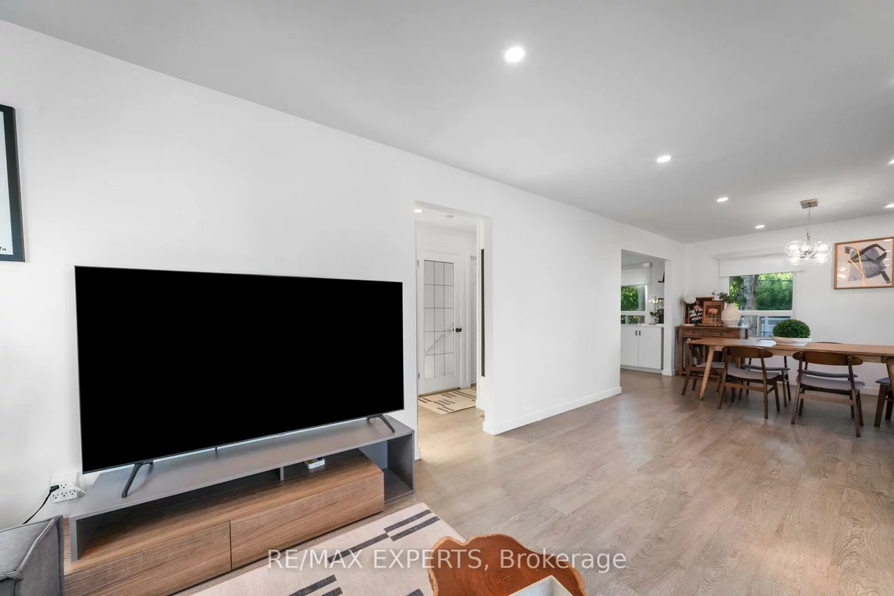 6, Mccallum, Stonegate-Queensway, Toronto