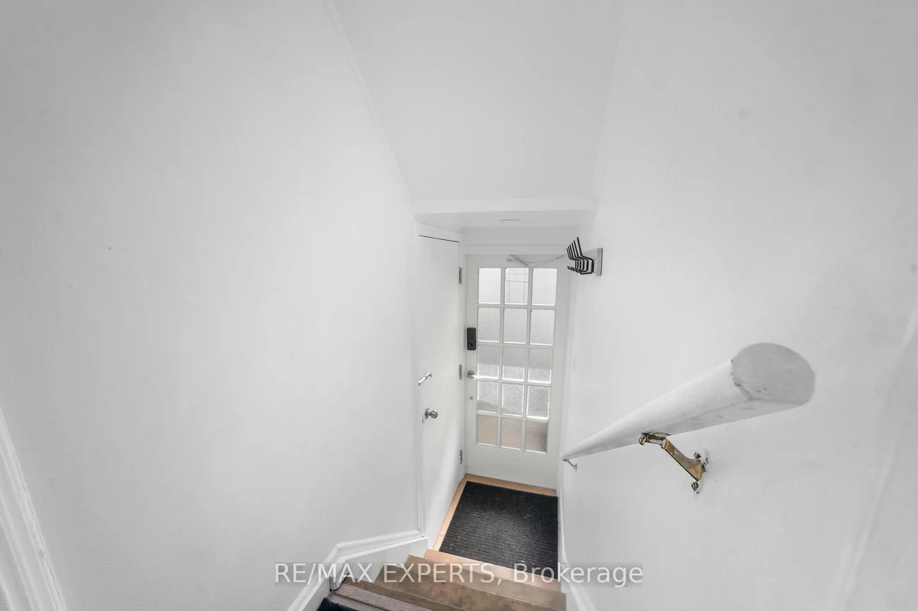 6, Mccallum, Stonegate-Queensway, Toronto