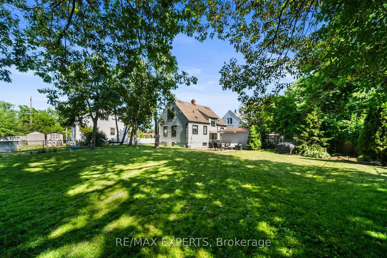 6, Mccallum, Stonegate-Queensway, Toronto